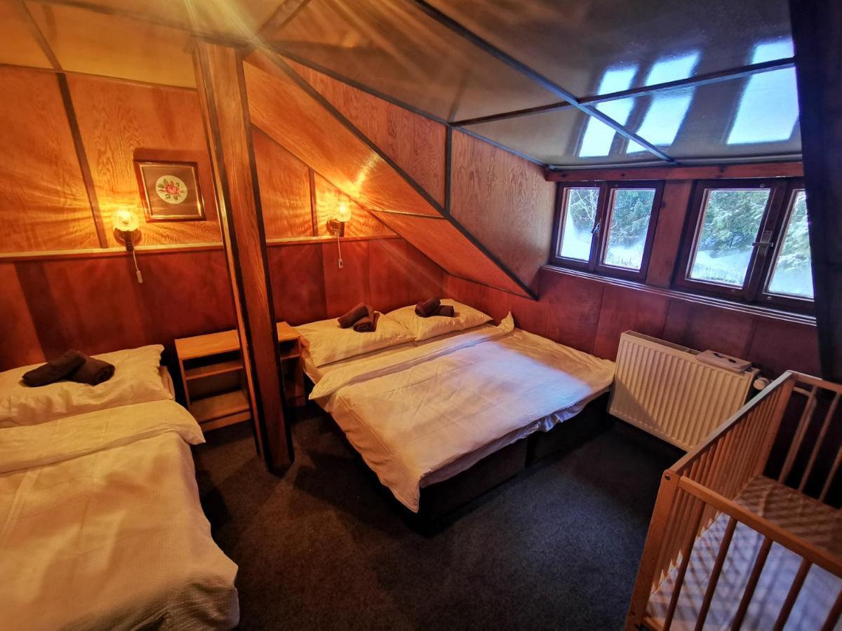 Chata Pod Studnicnou Pec pod Sněžkou Exterior foto