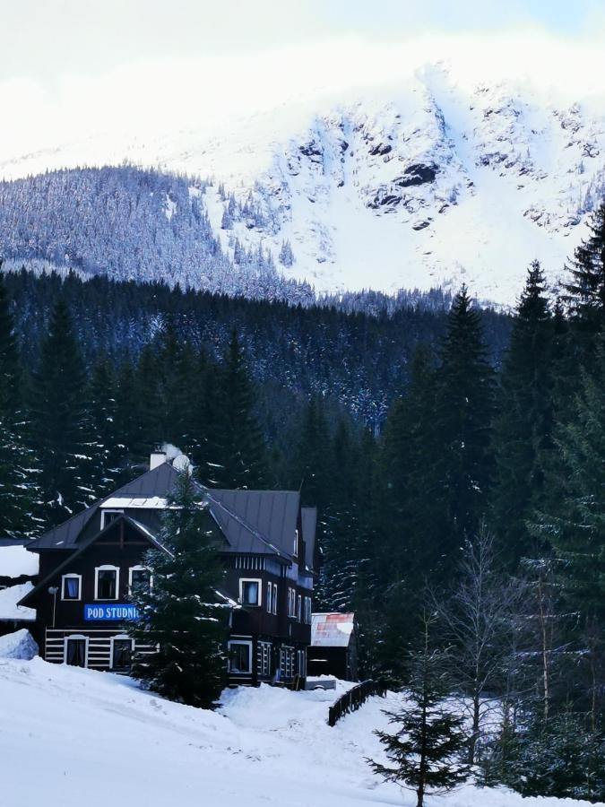 Chata Pod Studnicnou Pec pod Sněžkou Exterior foto